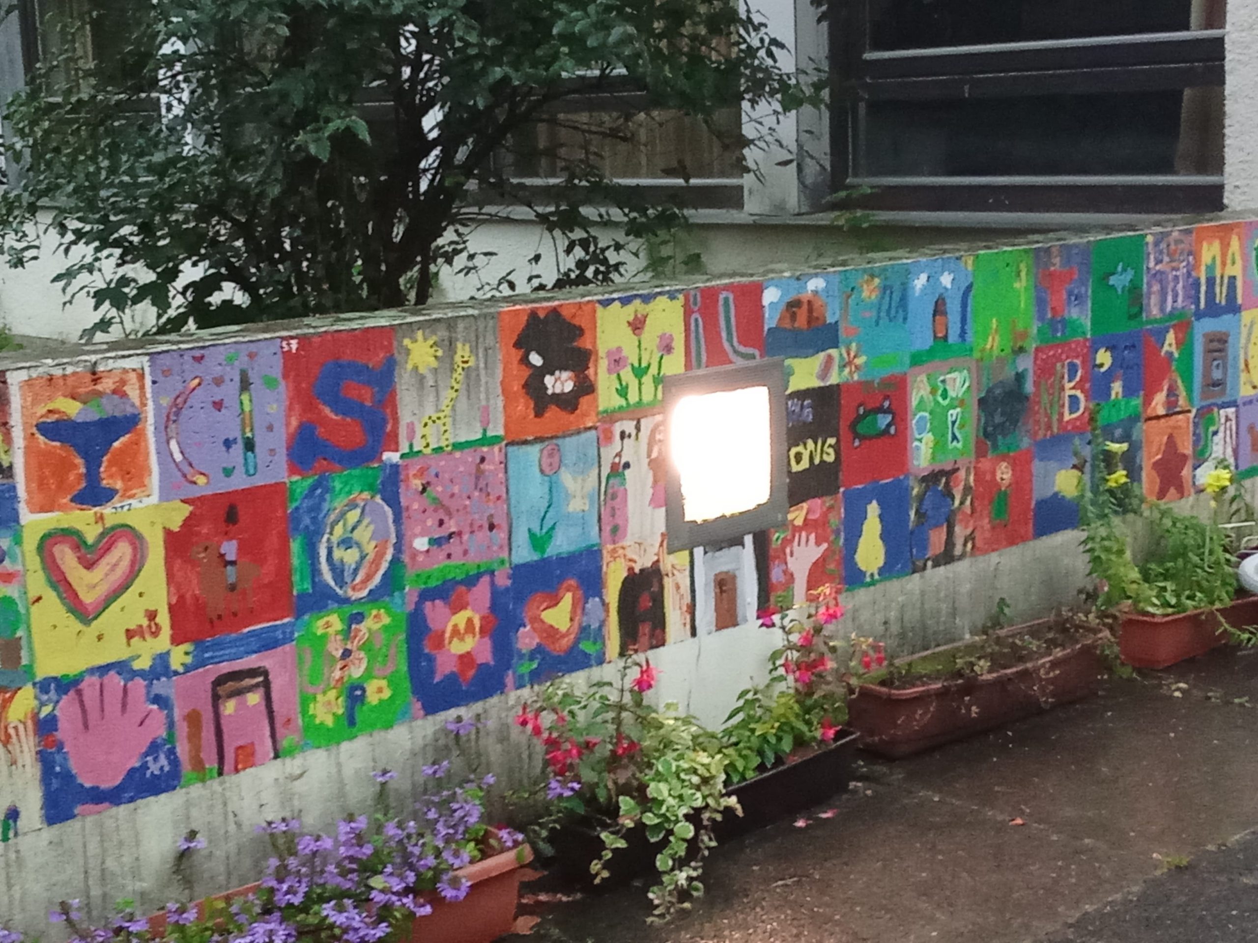 Der Philipp fehlt noch in Neuperlach, vielleicht füge ich die KaiserKrone ein.